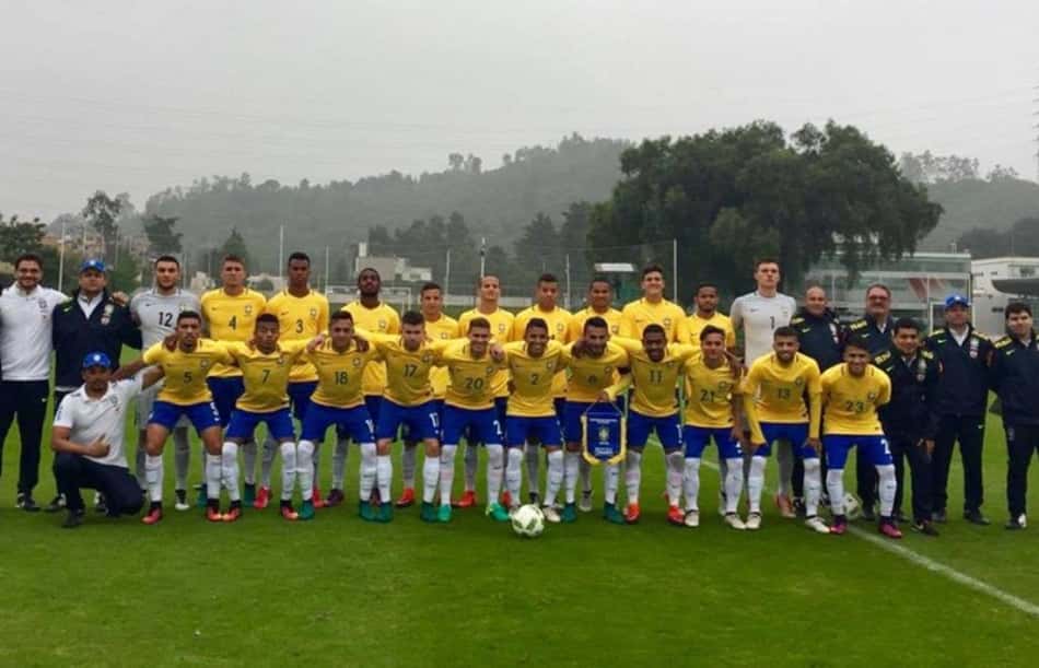 David Neres retorna ao São Paulo após estreia na Seleção: 'Uma honra'