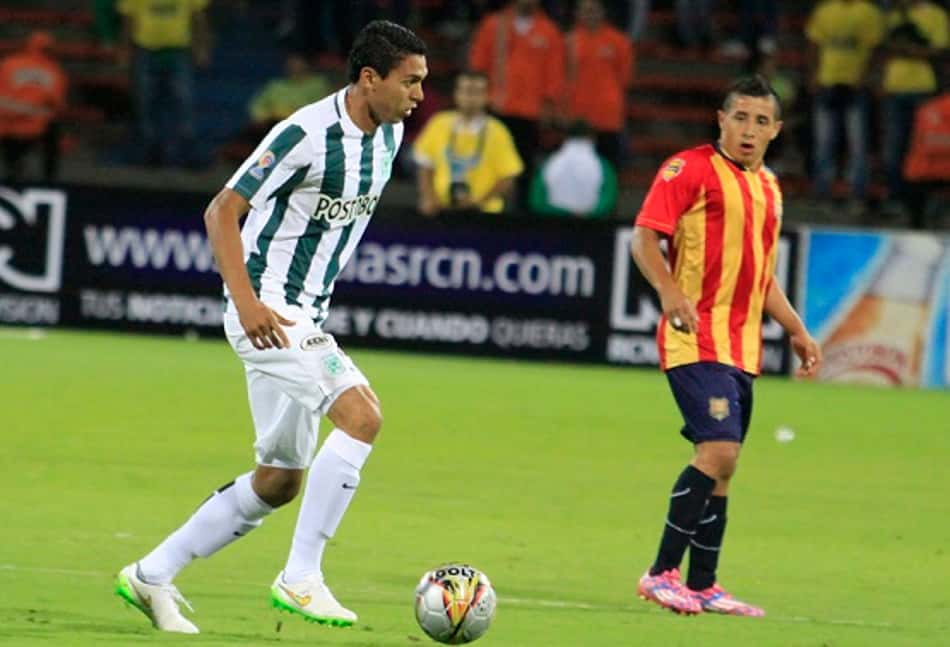 Cobiçado na mercado, Bocanegra está perto de renovar seu vínculo com o Atlético Nacional