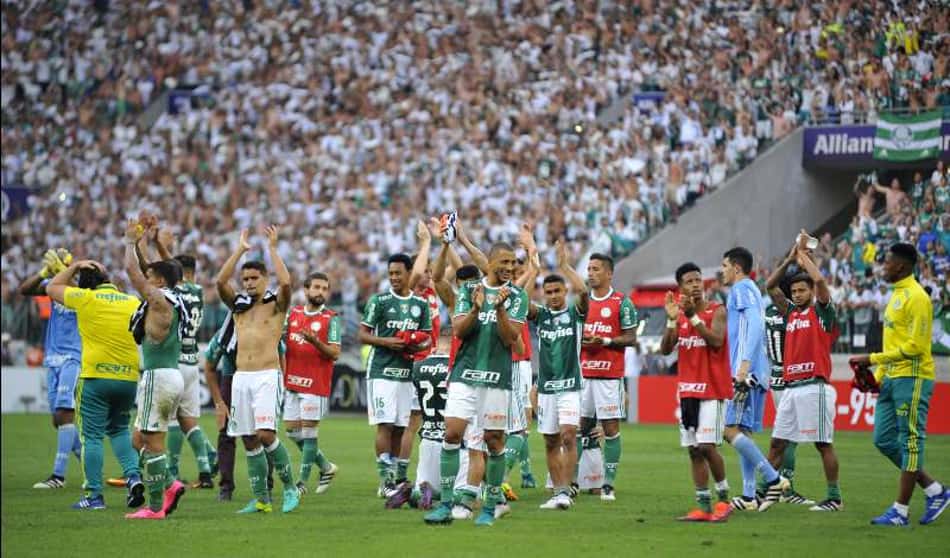 'Raçudo'Palmeiras ganha força na reta final do Brasileirão e se aproxima da taça 