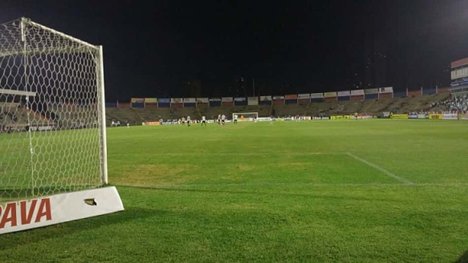 Em estádio vazio, Paraná finaliza Série B com derrota para rebaixado Tupi