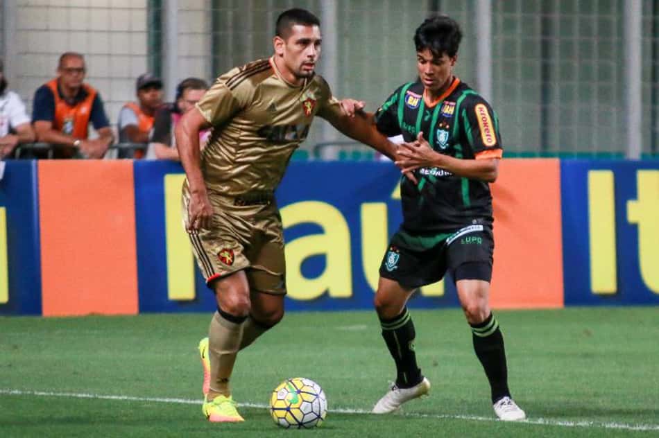 Diego Souza quer 'presentear' torcida com a permanência na Série A