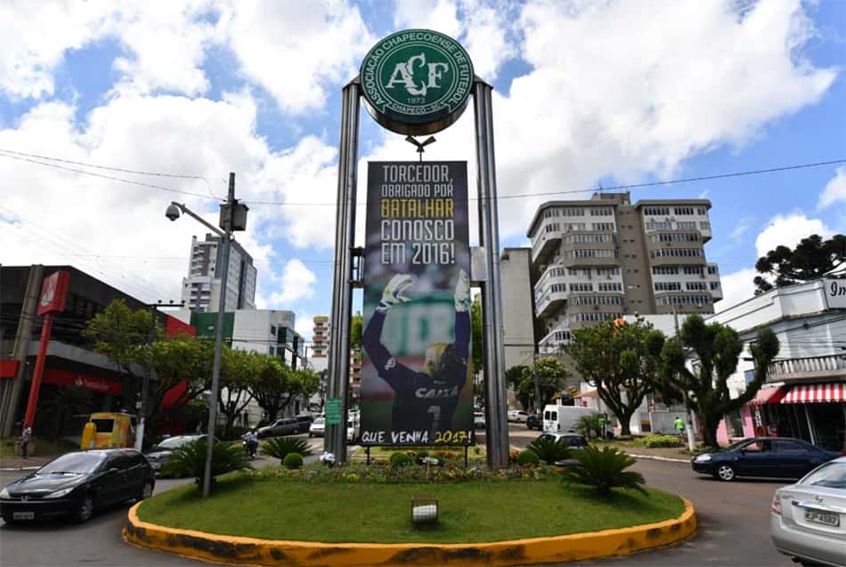 Crônica: A palavra vem, mas não sai