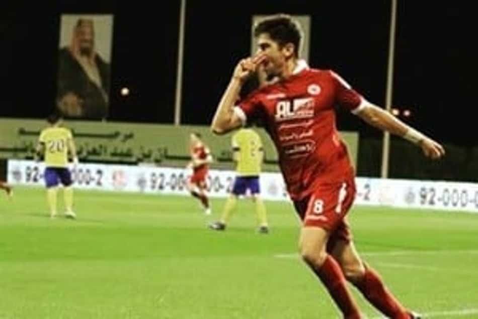 Ex-Bahia, Luisinho faz gol na Arábia e homenageia a volante da Chape