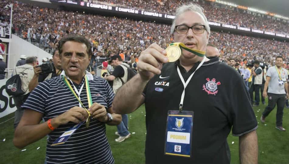 Conduta do presidente incomoda, e vice pede afastamento no Corinthians