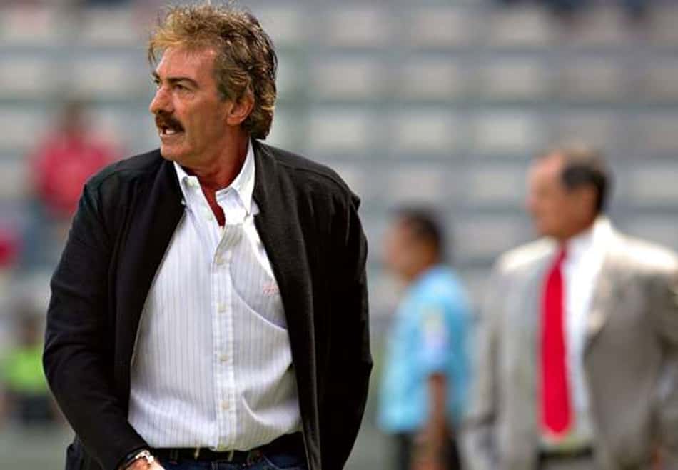Sem Sampaoli, Racing mira em técnico experiente para assumir a vaga de Coudet
