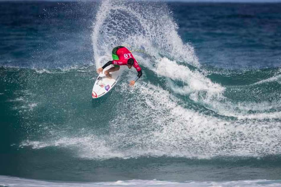 Gabriel Medina segue para a Austrália em busca do bi mundial