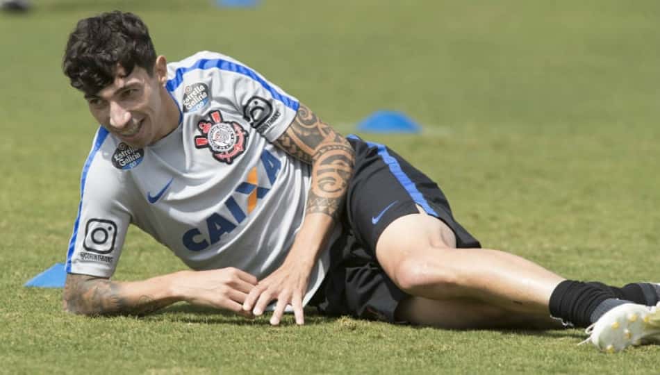 Saída de Oswaldo paralisa conversas, e Rildo não deve ficar no Corinthians