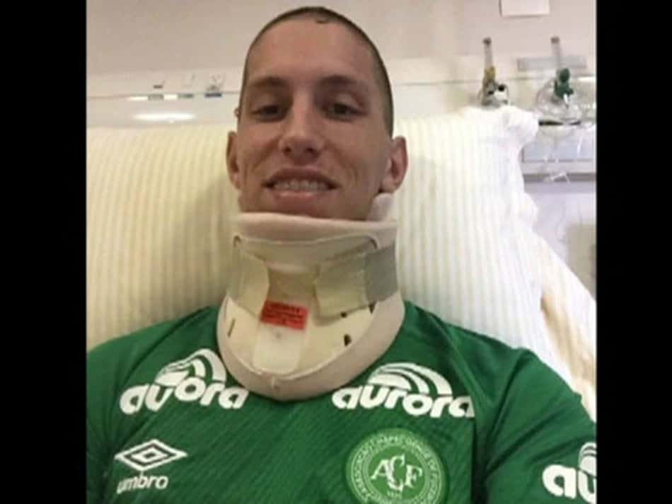 Transferido para Chapecó, Follmann é recebido por parentes e amigos