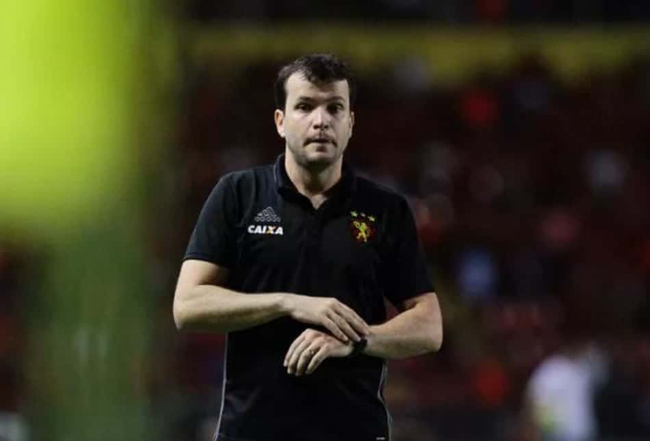 Daniel Paulista é confirmado como novo técnico do Sport