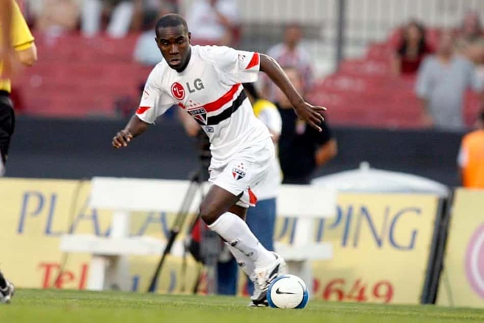 São Paulo parabeniza ex-jogador Hugo, que completa 41 anos nesta quarta