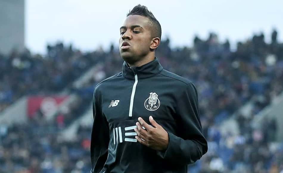 Porto oficializa que Kelvin será cedido ao Vasco até o fim do ano
