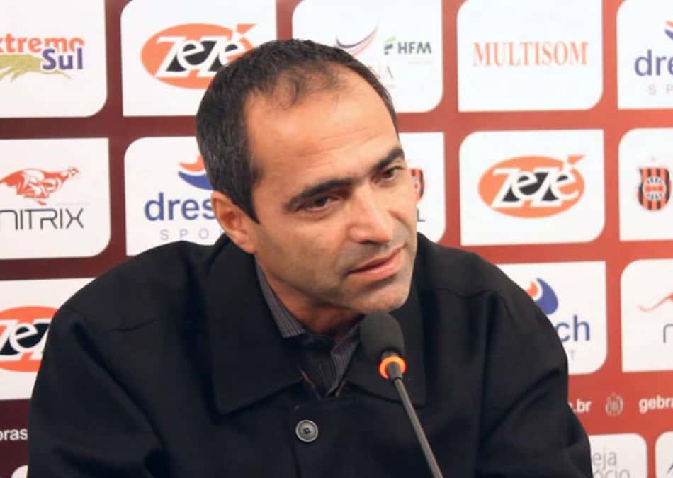 Brasil de Pelotas confirma o retorno de Rogério Zimmermann