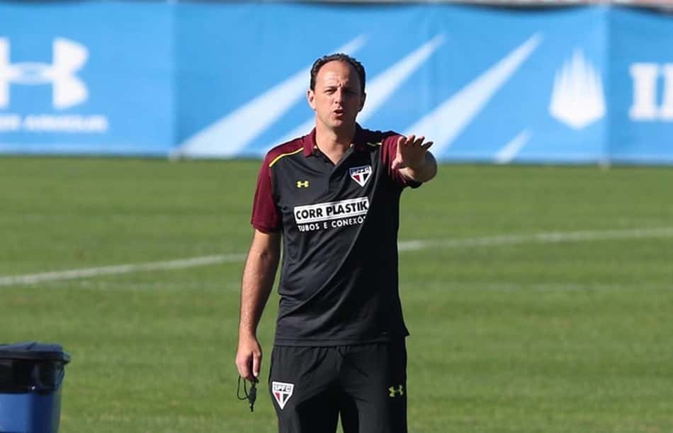 Pé quente? Lembre estreias de ídolos como técnicos em clubes brasileiros