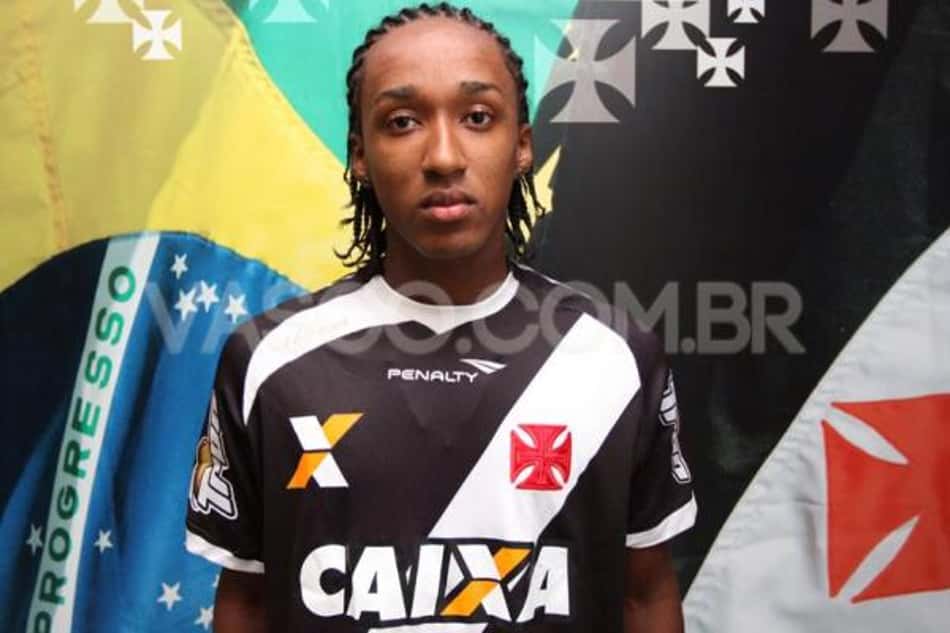 Ex-Grêmio e Vasco, meia Guilherme Biteco acerta com Paraná