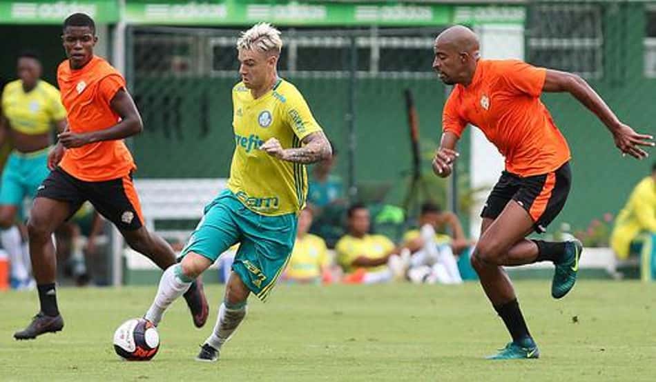 Róger Guedes 
