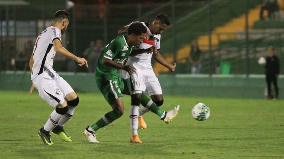 Primeira Liga: Chapecoense e Joinville não saem do zero na estreia
