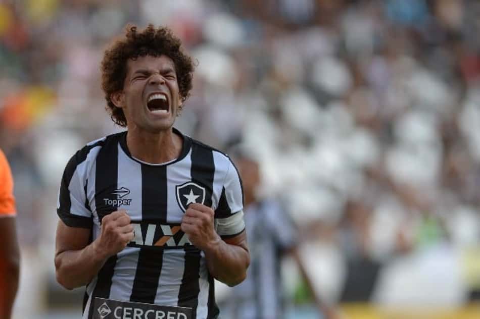Camilo pede que Botafogo encare cada partida como se fosse uma final