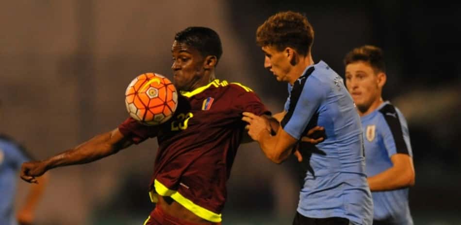 Barcelona acertou a contração do jovem uruguaio Santiago Bueno