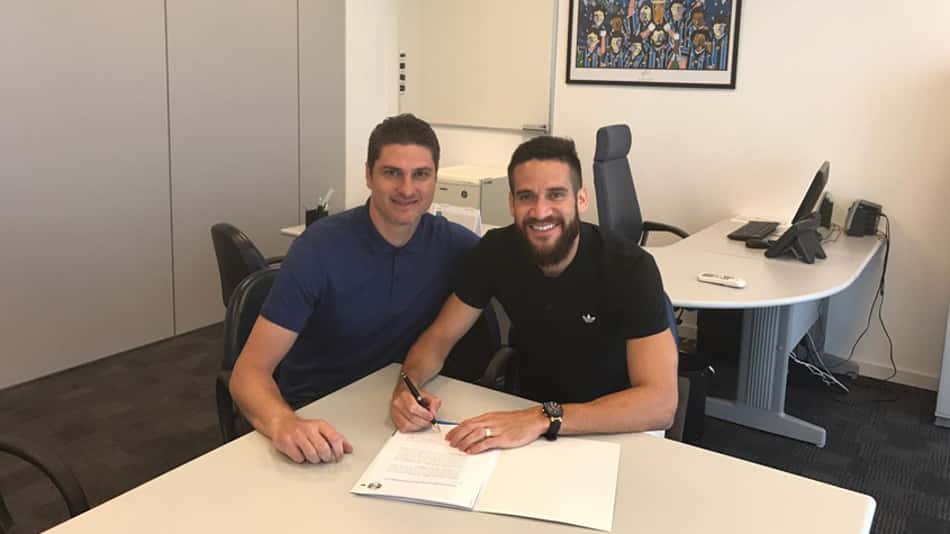 Grêmio renova contrato com Marcelo Oliveira, que agora fica até 2019