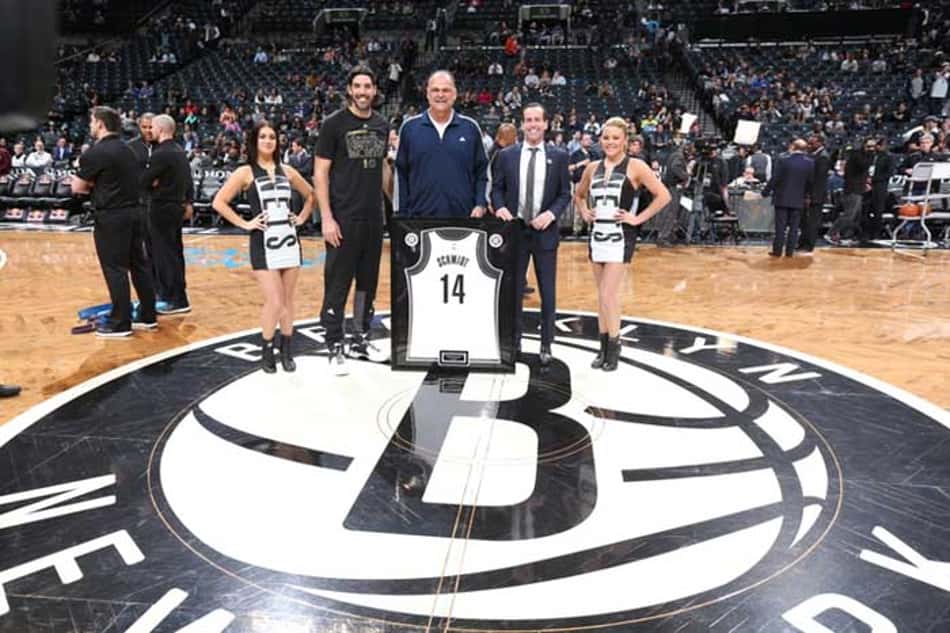 Oscar Schmidt foi homenageado pelo Brooklyn Nets no início da semana