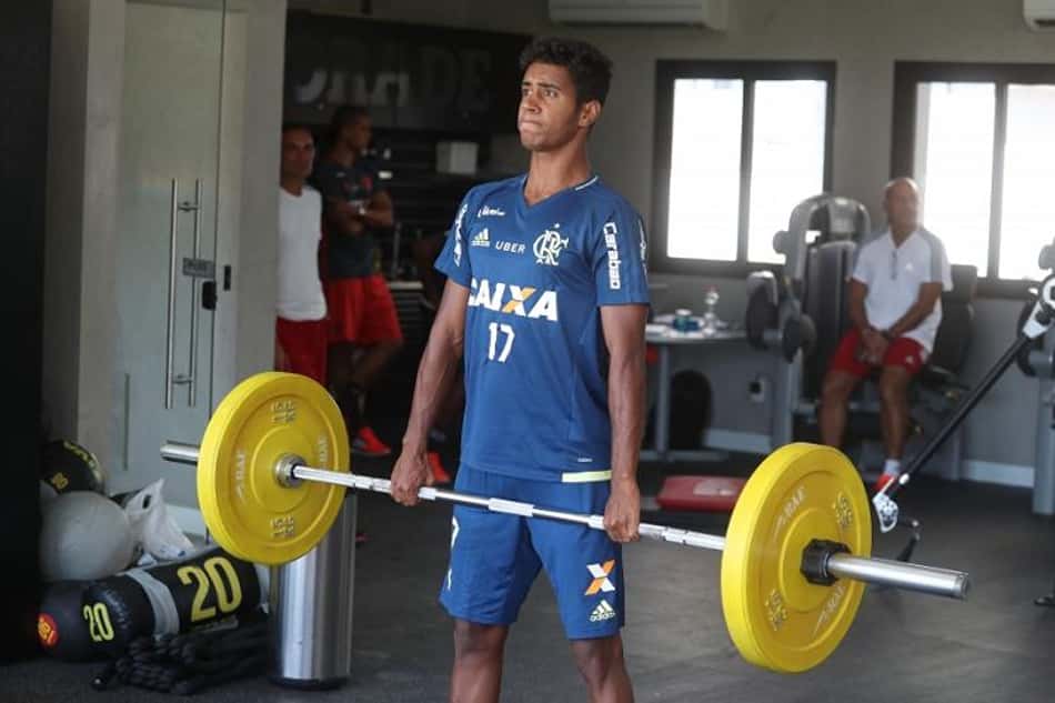 Gabriel deve ter nova oportunidade como criador do time (Gilvan de Souza / Flamengo)