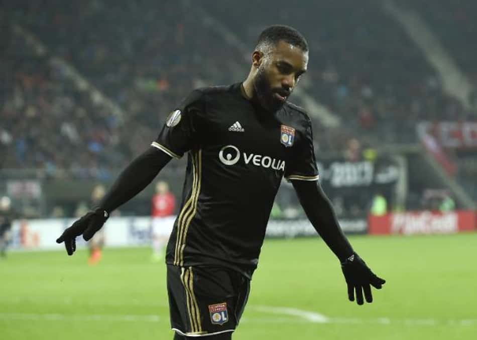 Lacazette - AZ Alkmaar x Lyon