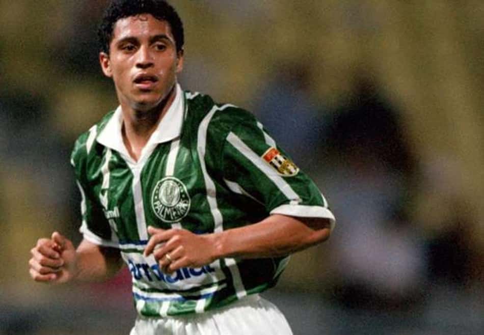 Roberto Carlos defende trabalho de Abel no Palmeiras e rejeita comparação com Jorge Jesus