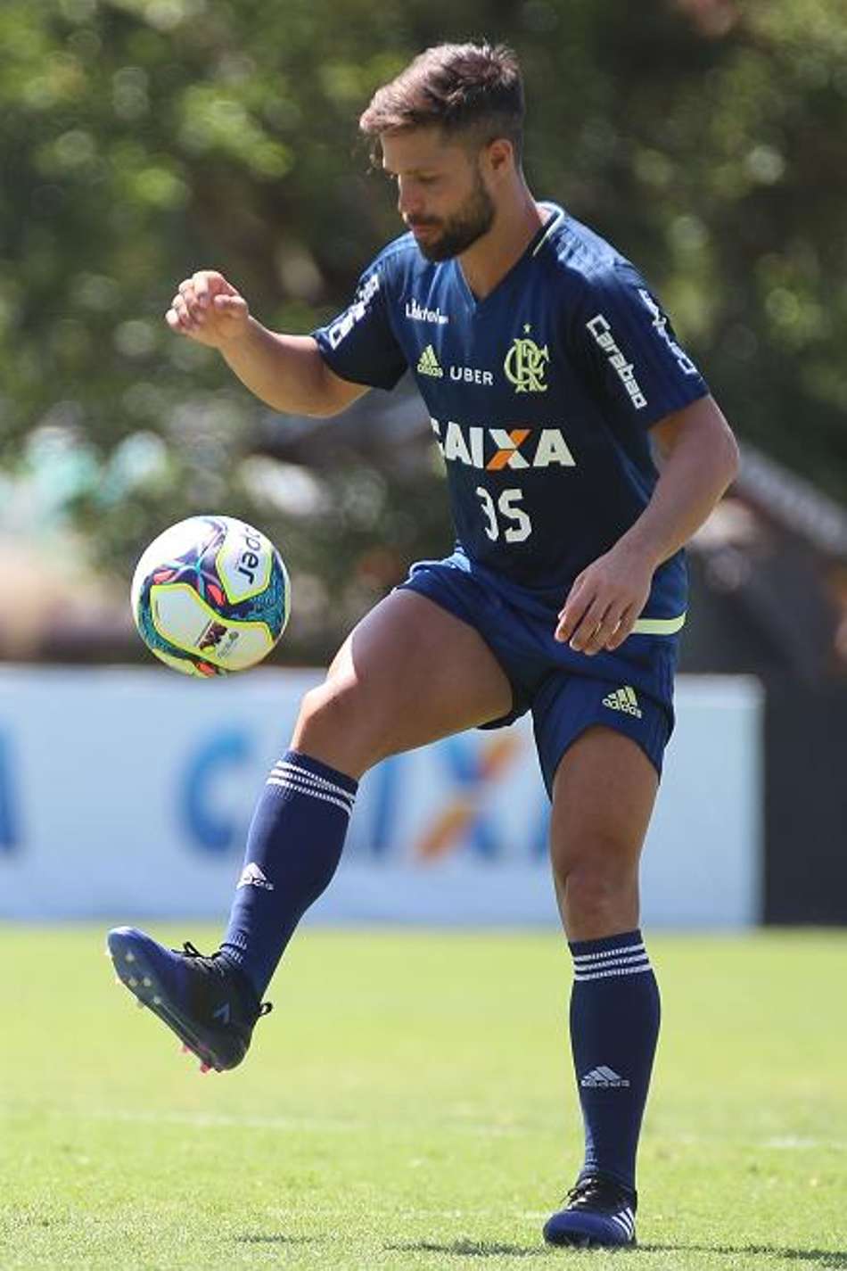Diego durante o treino