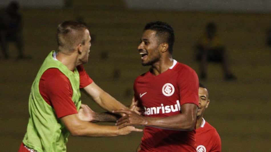 Inter pode manter bom retrospecto de grandes na 'estreia em clássicos' no ano após o descenso