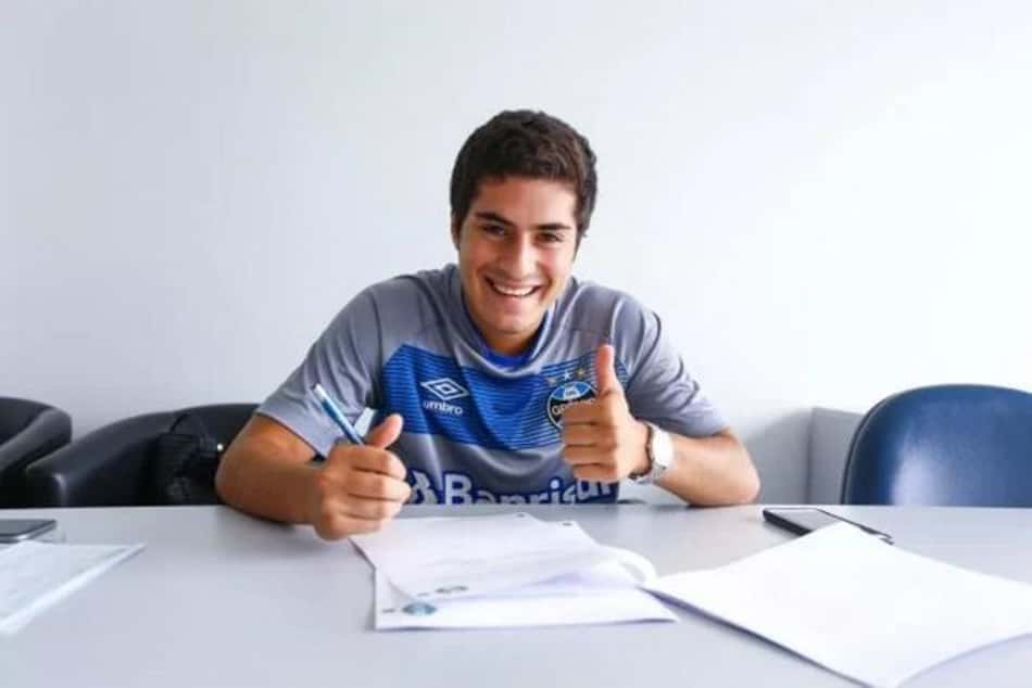 Promessa do Grêmio, Martin Chaves pode estrear contra o Ceará