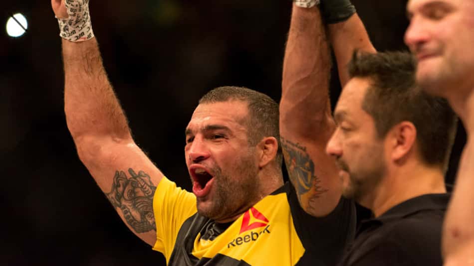 Mauricio Shogun venceu Gian Villante por nocaute no UFC Fortaleza