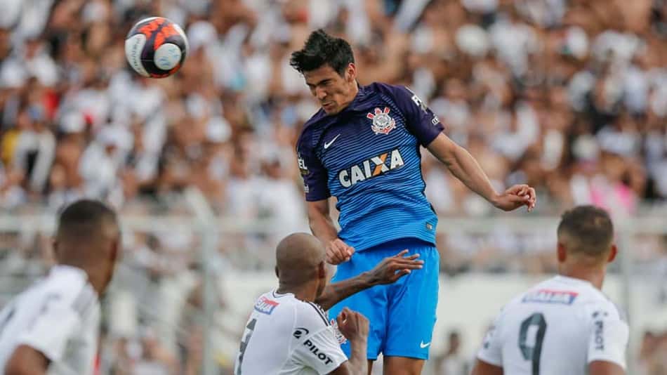 Balbuena sentiu dores na partida contra a Ponte Preta