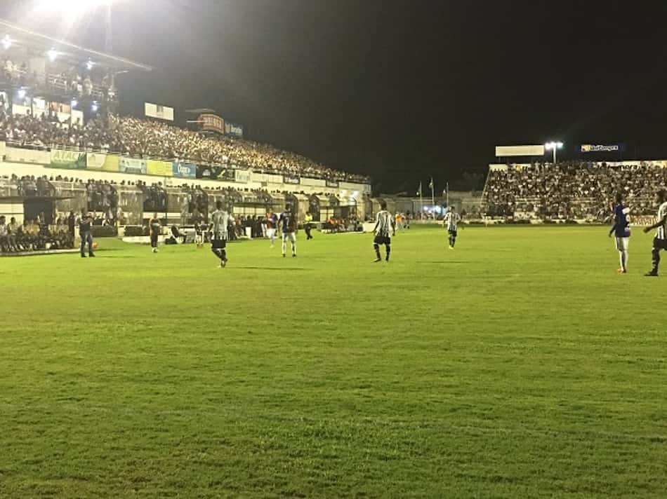 Asa-AL e Paraná ficam no zero no jogo de ida da Copa do Brasil