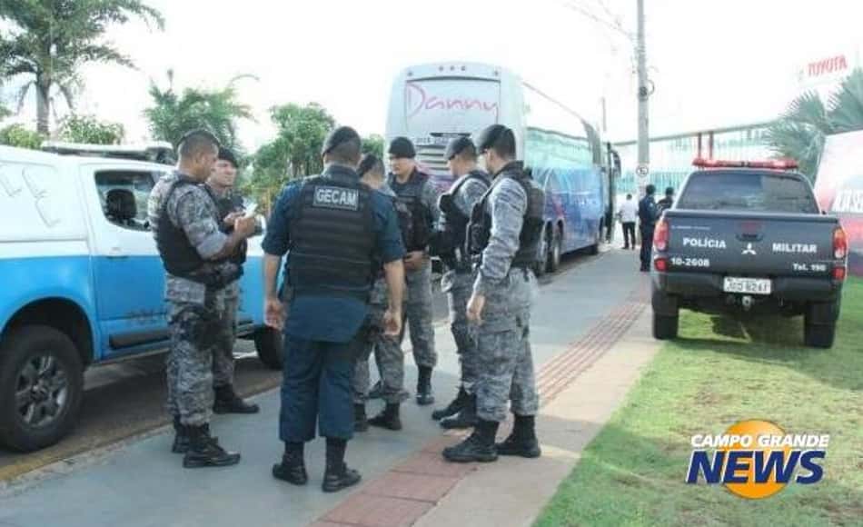 De volta para a Bolívia, torcedores do Jorge Wilstermann são 'enquadrados'