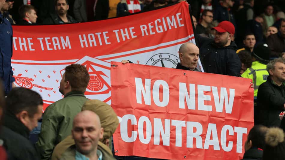 Protestos contra o Wenger