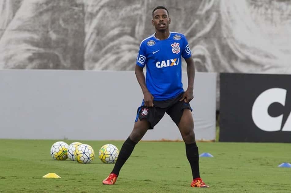 Guilherme Romão, lateral-esquerdo do Corinthians