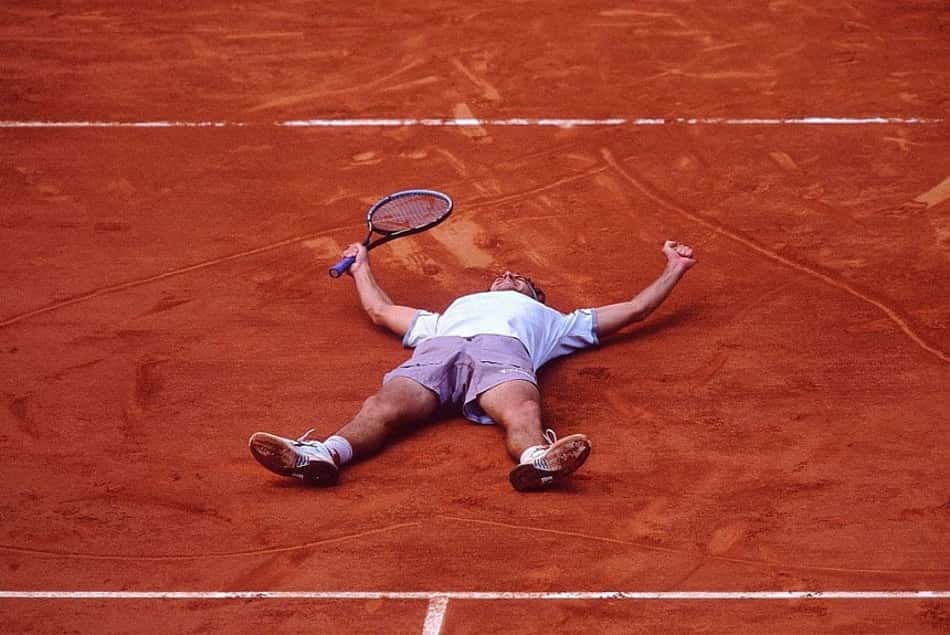 Torneio que consagrou Guga, Roland Garros será transmitido pela Disney