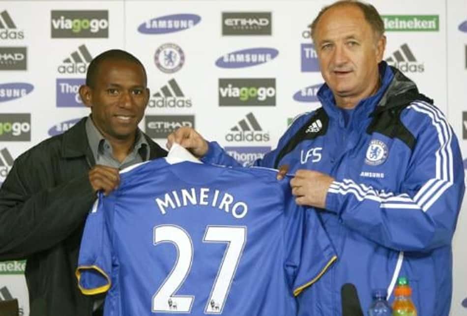 Felipão revela que Anelka contribuiu para sua demissão no Chelsea