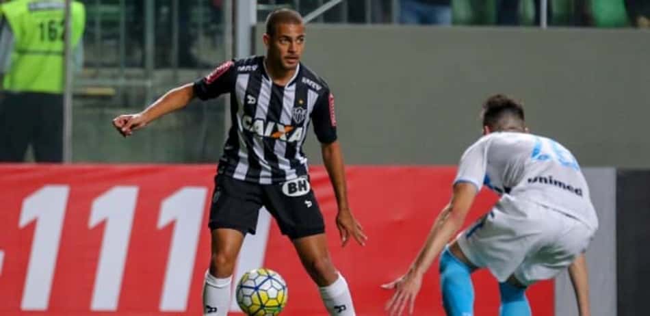 Figueirense quer atacante Clayton, que pertence ao Atlético-MG