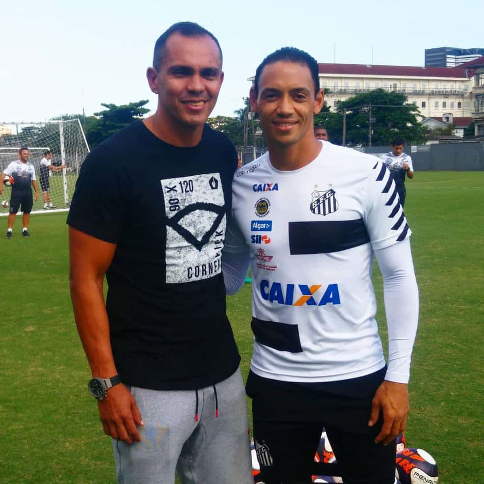 Giovanni com Ricardo Oliveira