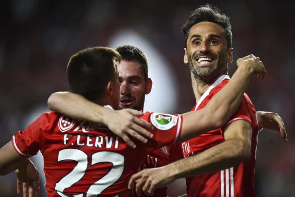 Benfica empata com Estoril, mas avança à final da Taça de Portugal