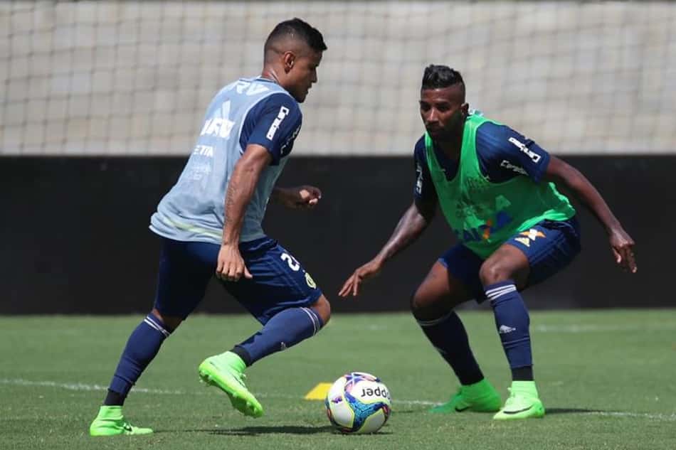 Rodinei em treino do Flamengo