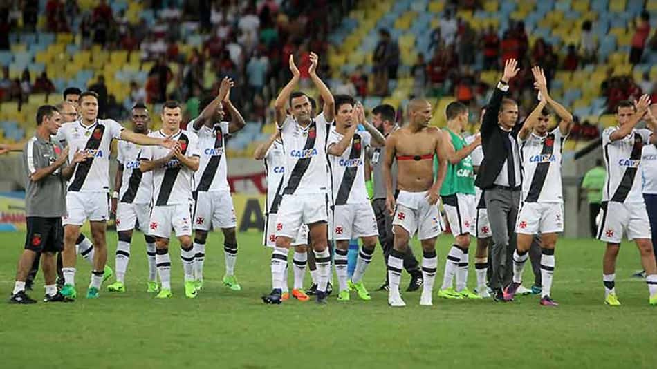 Confira as imagens do empate no clássico do Maracanã