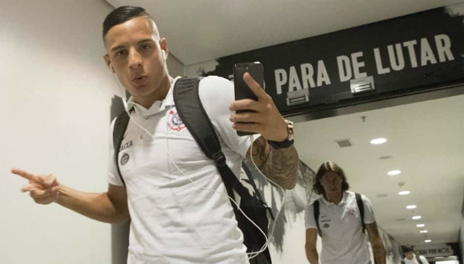 Presidente do Corinthians diz que Arana não sai para a Inter de Milão