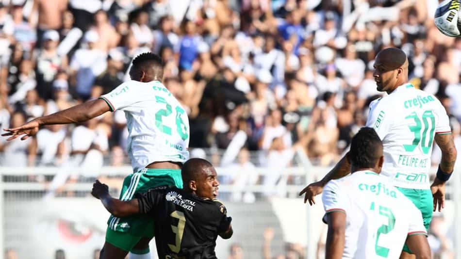 Ponte dá 'chocolate', faz 3 a 0 no Palmeiras e fica perto da final