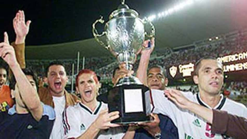CAMPEONATO CARIOCA 2002 - Americano foi campeão da Taça Guanara e Rio, mas na final o Fluminense venceu por 3 a 1 