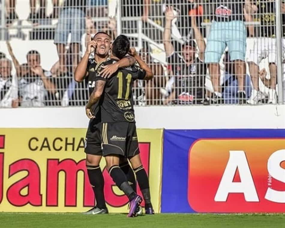 Com 70% dos gols da Ponte, Lucca e Pottker conduzem time na decisão