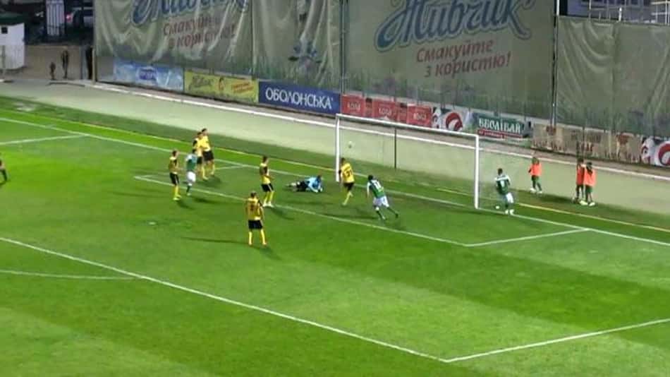 Jogo da segunda divisão da Ucrânia tem gol contra bizarro. Veja!