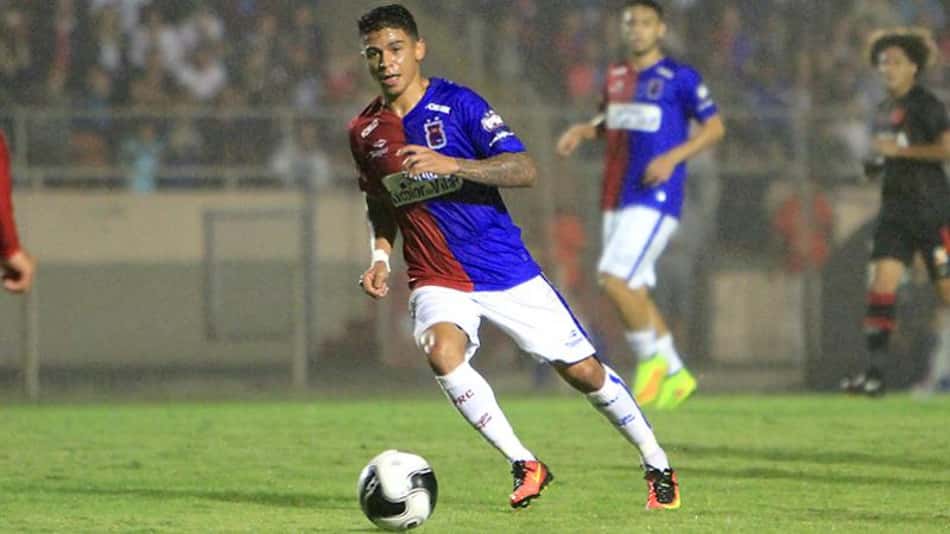 Paraná avança por permanência de Renatinho, mas Bruno Nazário deve ficar no Guarani