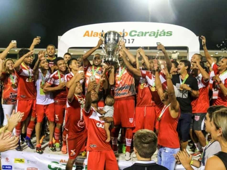 Invicto há 13 jogos, CRB tem segunda melhor sequência nas Séries A e B